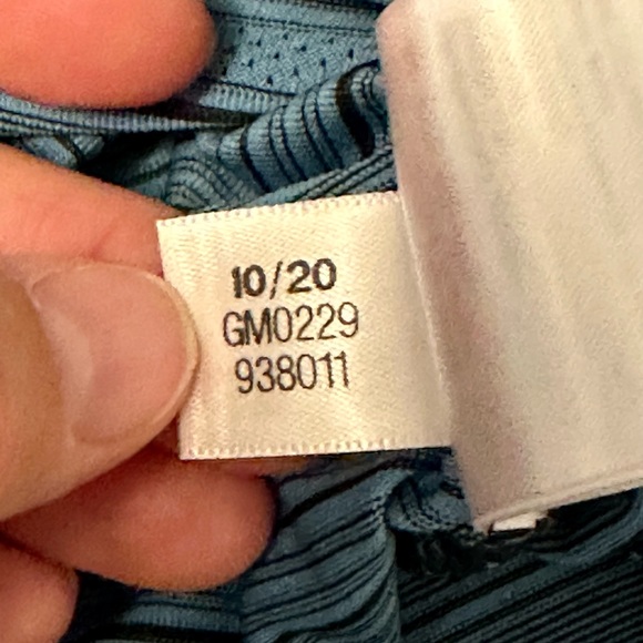 Adidas Men’s Blue/Grey Striped Golf Polo Size L - Picture 7 of 10